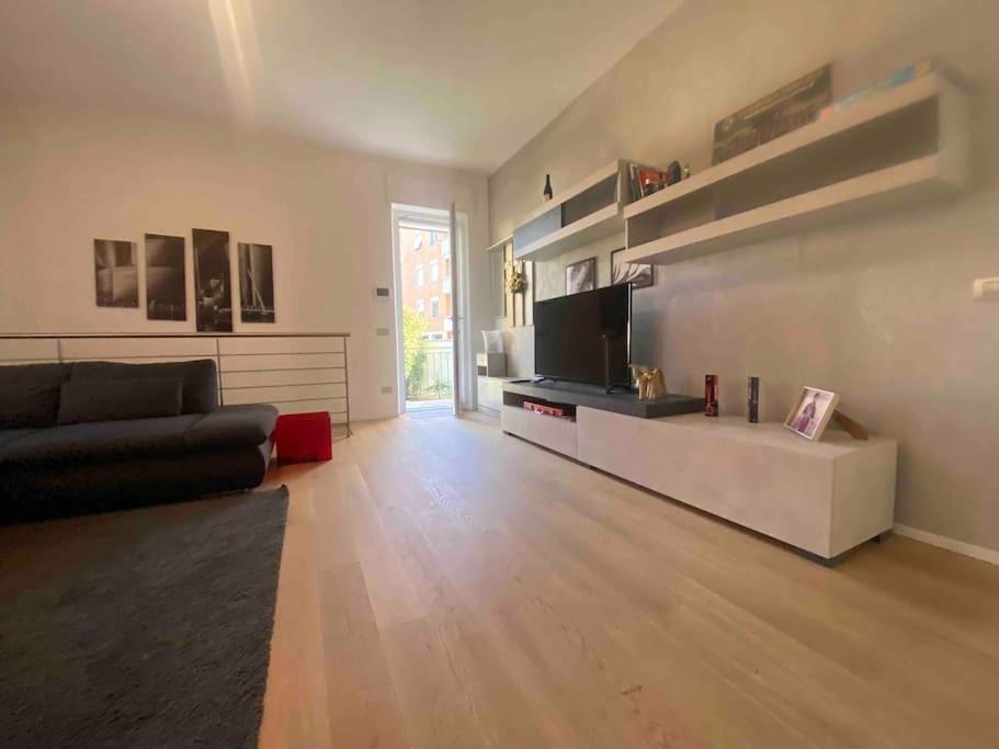 Casa Vento Marino Appartement Livorno Buitenkant foto